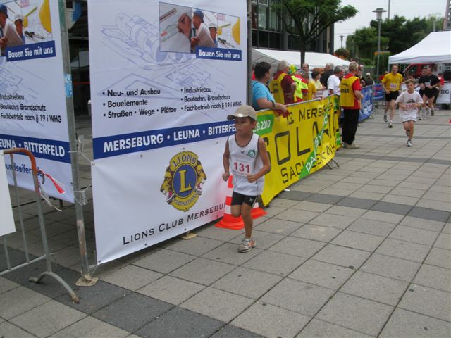 ../Images/BenefizlaufMerseburg2010 (49).jpg